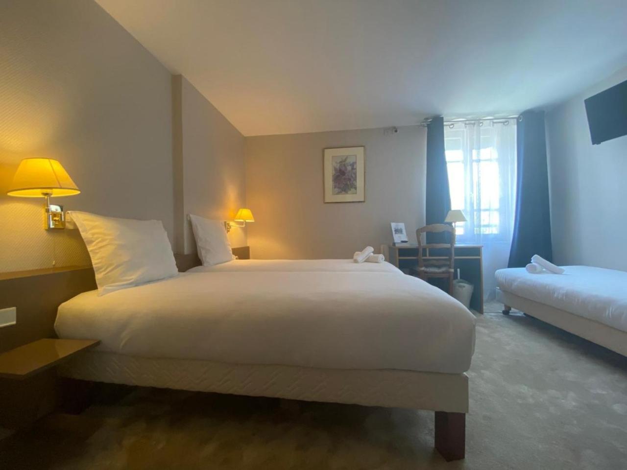 Hotel Paris Vesinet- Logis Hotel Restaurant Le Vésinet Eksteriør bilde
