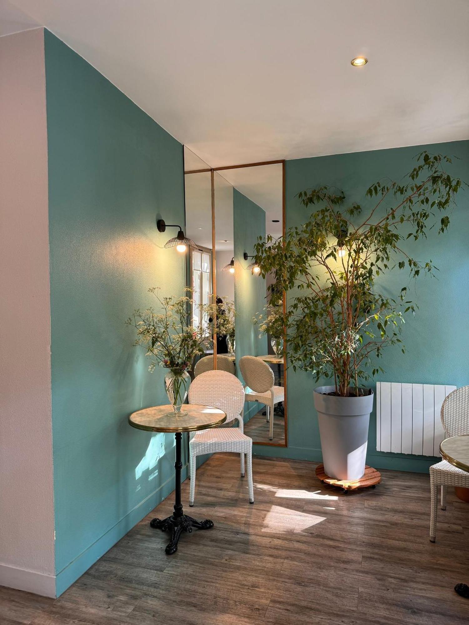 Hotel Paris Vesinet- Logis Hotel Restaurant Le Vésinet Eksteriør bilde