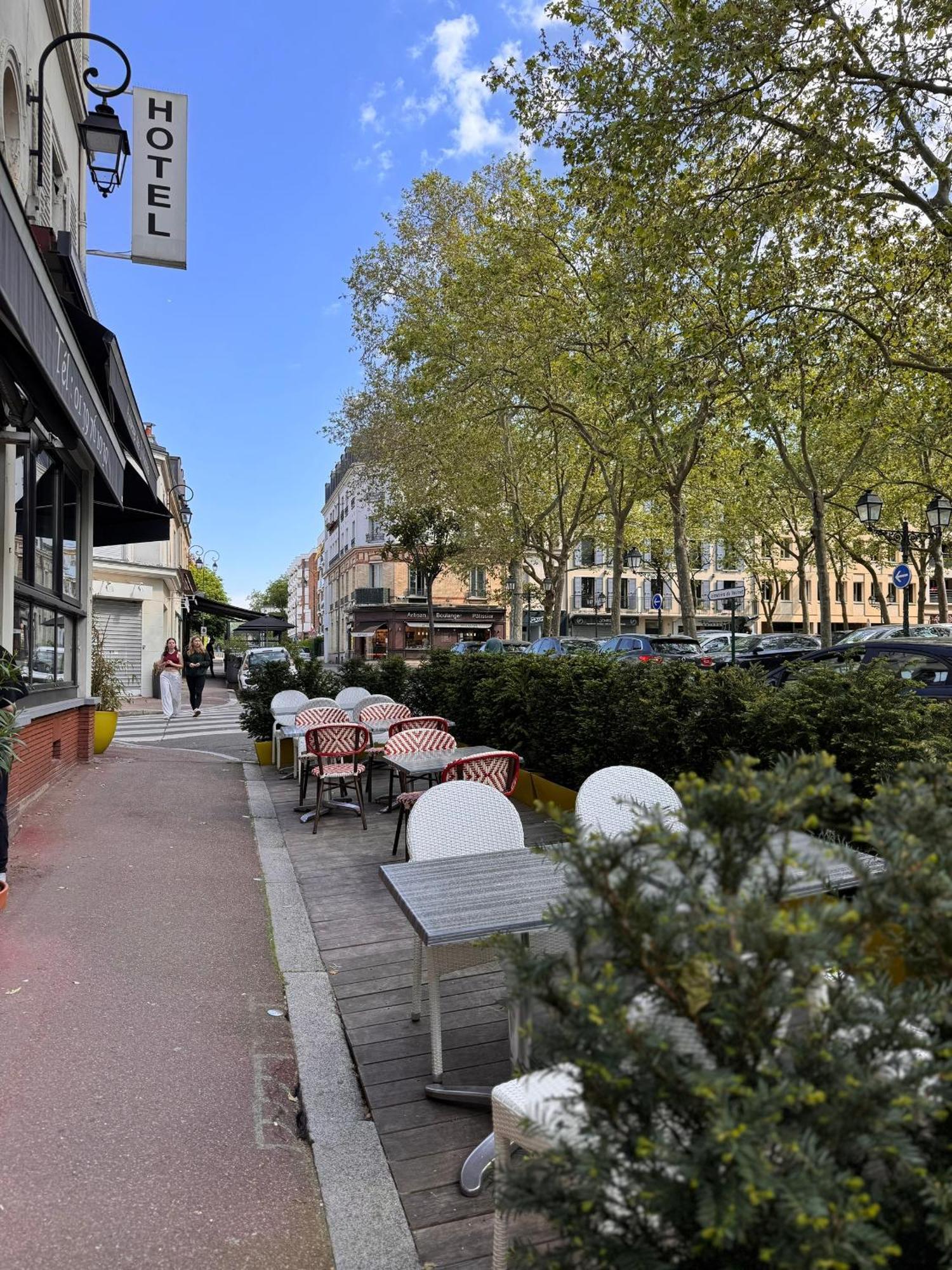 Hotel Paris Vesinet- Logis Hotel Restaurant Le Vésinet Eksteriør bilde